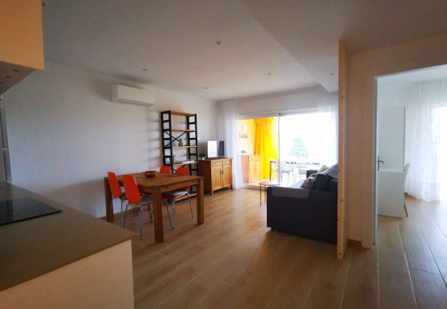 Apartamento en Palamós - 3-S.EST. III - 105