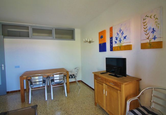 Apartament en Palamós - 3-S.EST. III - 105
