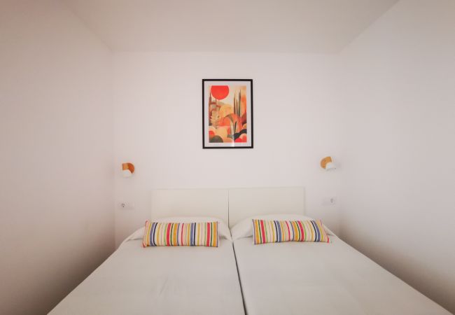 Apartament en Palamós - 3-S.EST. III - 105