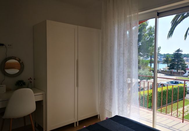Apartament en Palamós - 3-S.EST. III - 105