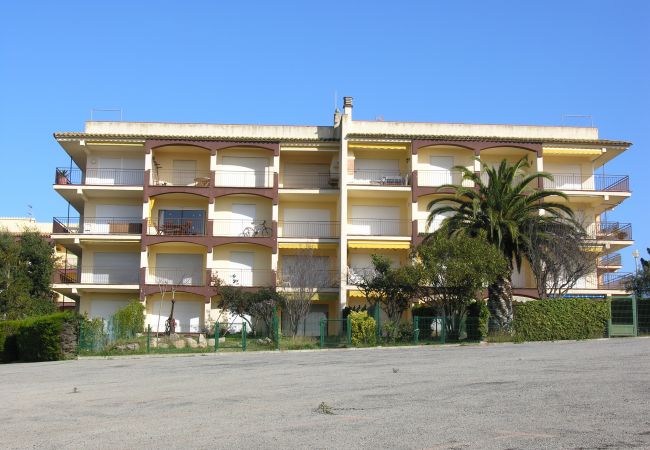 Apartament en Palamós - 3-S.EST. III 106