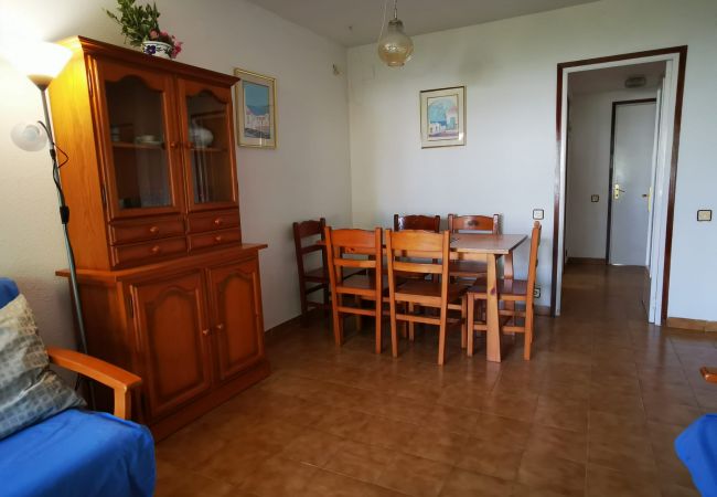 Apartment in Palamós - 3-SOM 105